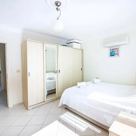 Marvelous Flat 650 M To The With Shared Pool And Terrace In Bodrum Apartment